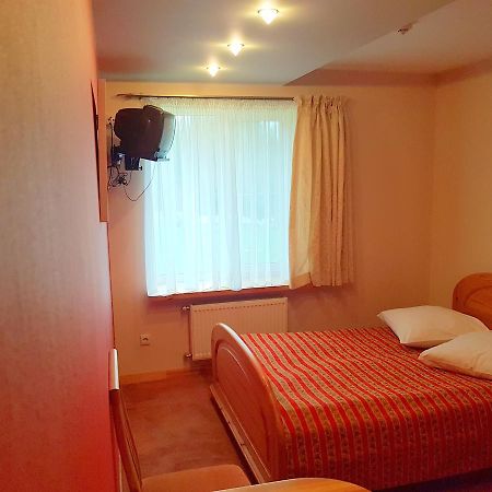 Motel Piligrimo Uzeiga Kadares Zewnętrze zdjęcie